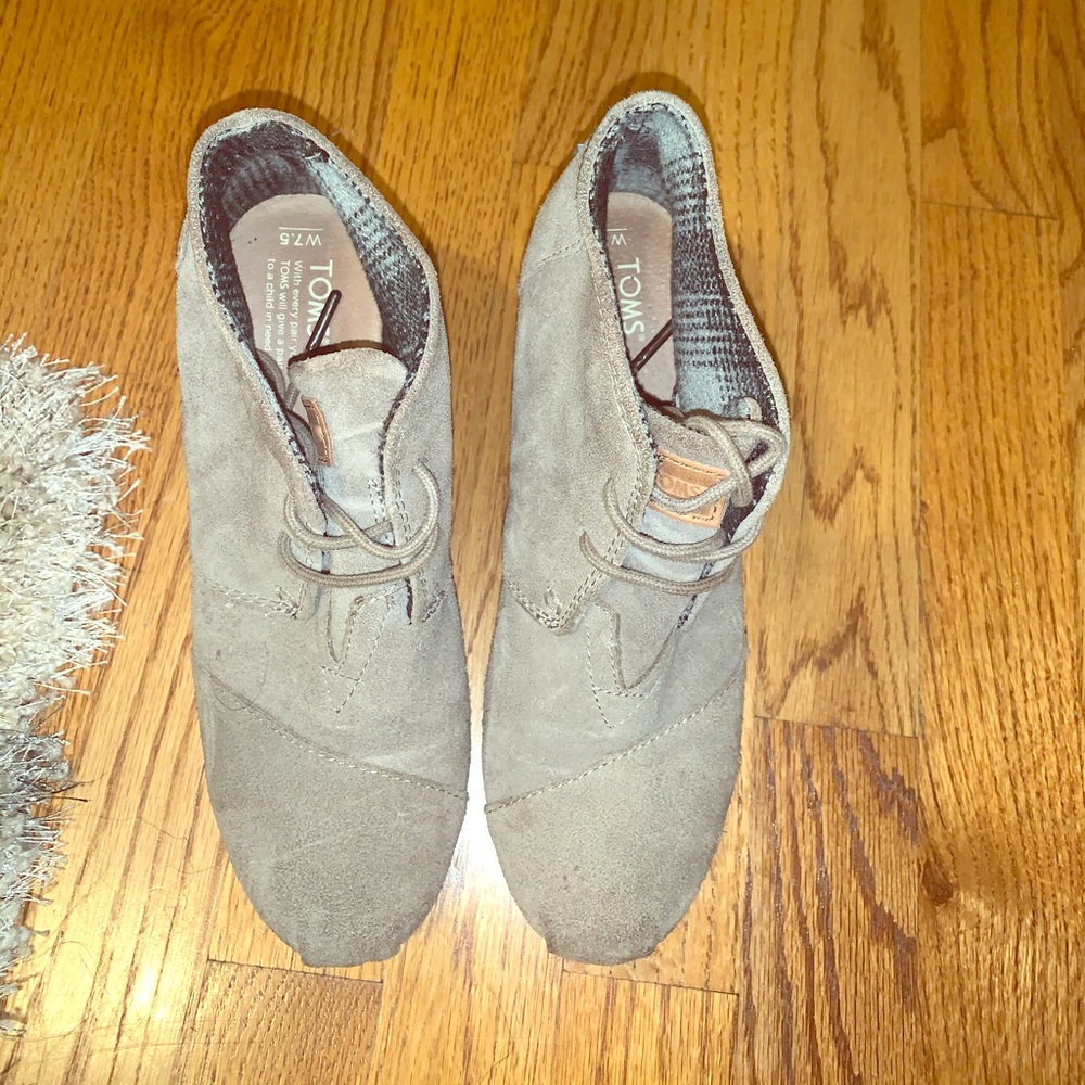 TOMS booties